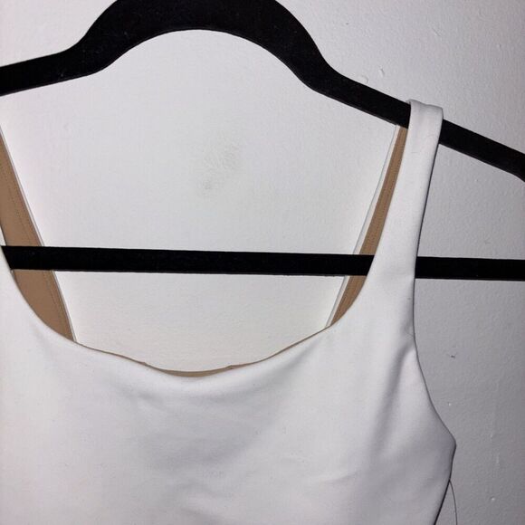 Old Navy Women’s Light Support PowerSoft Go Dry Longline Sports Bra White XS NWT - Picture 3 of 15